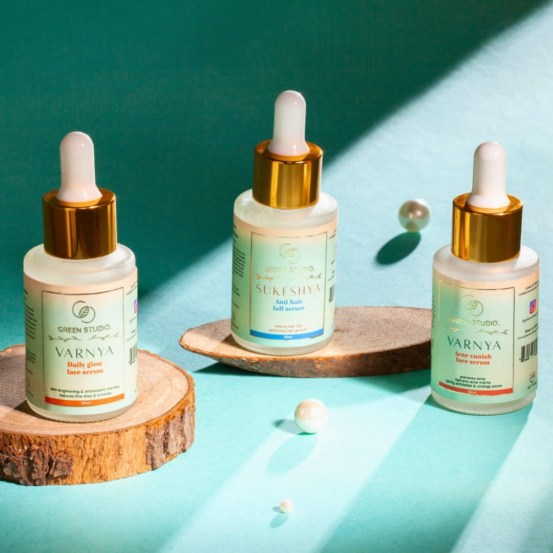 Ayurvedic Serums of On the go Combo packs Stylised in a green background